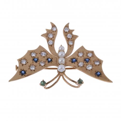 BUTTERFLY-SHAPED BROOCH.