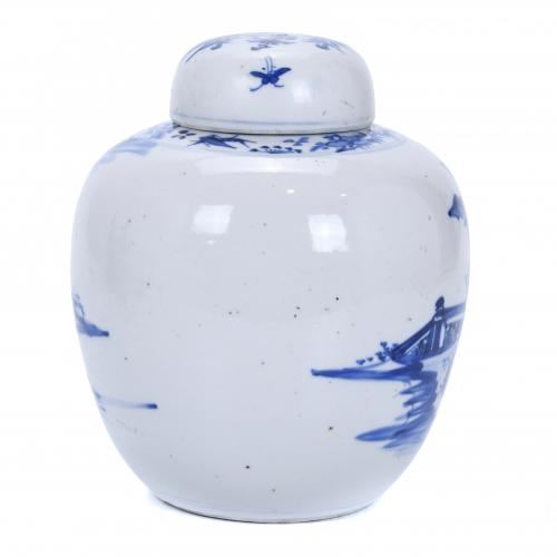 CHINESE JAR, 19TH CENTURY.