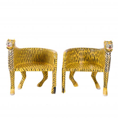 PAREJA DE SILLONES "TIGER BENCH", SIGLO XX.