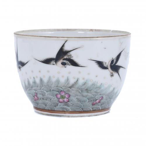 BOWL OF SWALLOWS, EARLY 20TH CENTURY. 