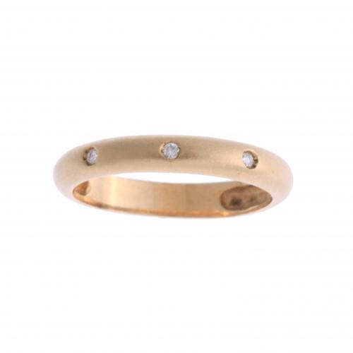 DIAMONDS WEDDING RING.