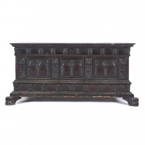 CATALAN CHEST, 19TH CENTURY.