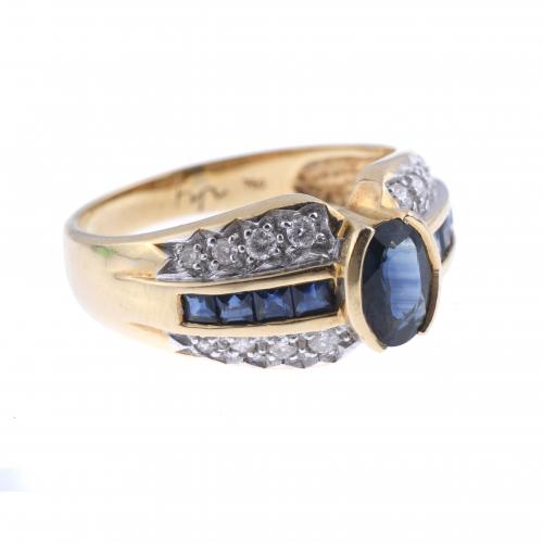 RING WITH SAPPHIRES AND DIAMONDS.