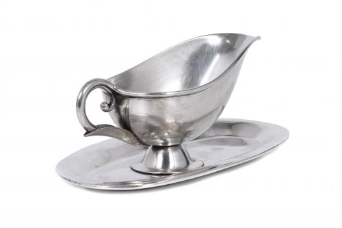 SILVER SAUCEBOAT, 20TH CENTURY.