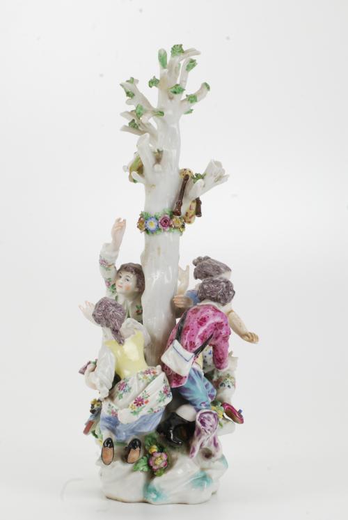 "COUNTRY SCENE", GERMAN FIGURAL GROUP, 20TH CENTURY.