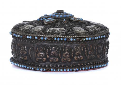 TIBETAN JEWELLERY BOX, 19TH CENTURY. 