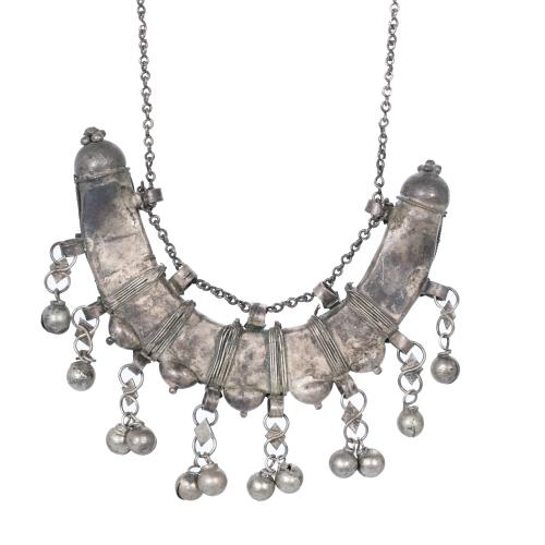 BEDOUIN NECKLACE, 19TH CENTURY. 
