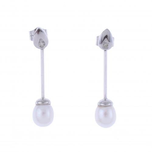 PENDIENTES LARGOS CON PERLA.