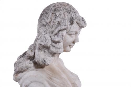 20TH CENTURY SPANISH SCHOOL. WOMAN&#39;S FIGURE SCULPTURE.