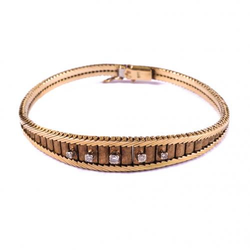 ARTICULATED BRACELET WITH DIAMONDS.