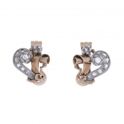 MODERNIST DIAMONDS EARRINGS.