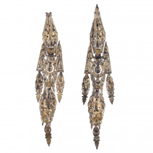 CATALAN EARRINGS, LATE 18TH CENTURY.