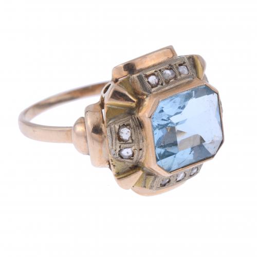 ART DECO RING WITH SPINEL.