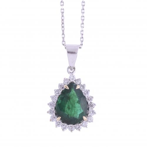 ROSETTE PENDANT WITH EMERALD AND DIAMONDS.