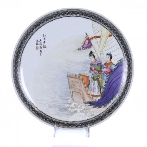 CHINESE DISH OF THE REPUBLIC, FIRST HALF OF THE 20TH CENTURY.