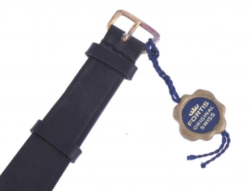 MEN&#39;S WRISTWATCH.