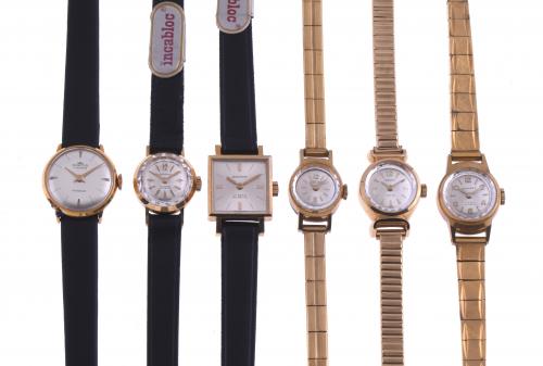 SIX WOMEN'S WRISTWATCHES.