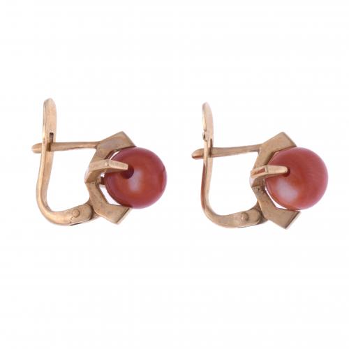 CORAL EARRINGS.