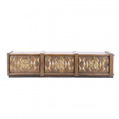 PERE COSP I VILLARÓ (1907-2007).  MUEBLE BAJO TIPO CREDENZA, 1960-1970.