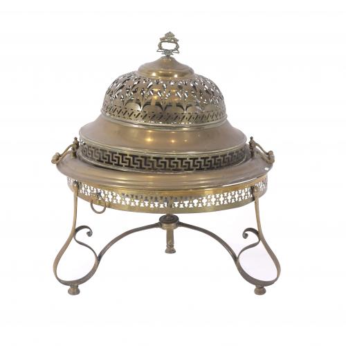 BRASS CENTRE BRAZIER, EARLY 20TH CENTURY. 