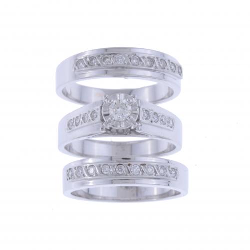 THREE STACKABLE DIAMONDS RINGS.