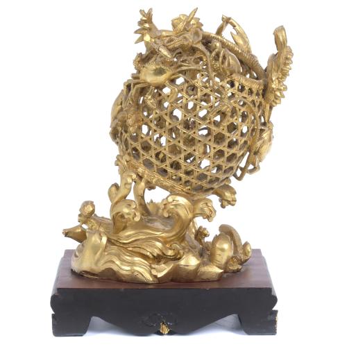 CHINESE SCHOOL, FIRST HALF 20TH CENTURY. CARVING IN THE SHA