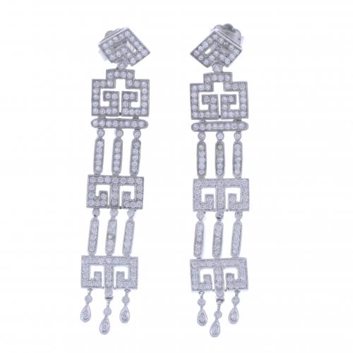 PENDIENTES GIRANDOLE CON DIAMANTES.