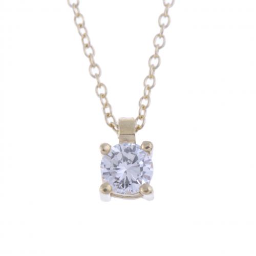 COLGANTE CON DIAMANTE.