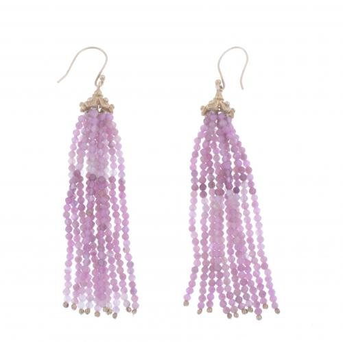 PENDIENTES LARGOS POMPÓN EN CUARZO ROSA.