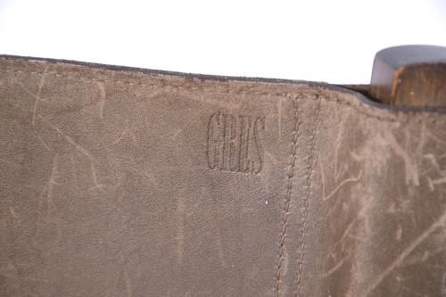 DIRECTOR&#39;S STYLE STONEWARE CHAIR, CIRCA 1970.