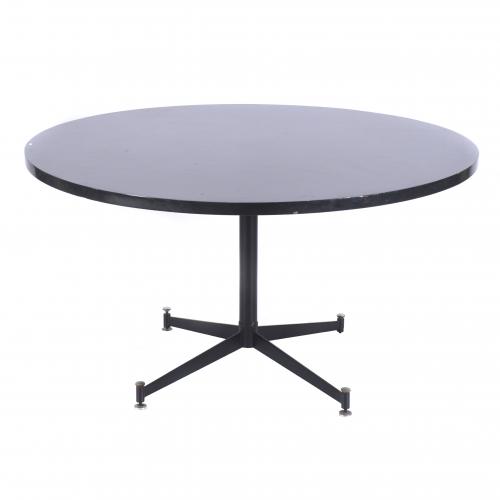 DINING TABLE FOR GRES.