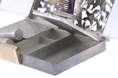 BOUCHERON. VANITY CASE, MINAUDIÈRE MODEL, CIRCA 1950.