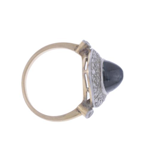 ART DECO RING WITH DIAMONDS AND SAPPHIRE.