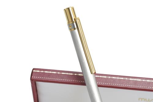 MUST PEN.