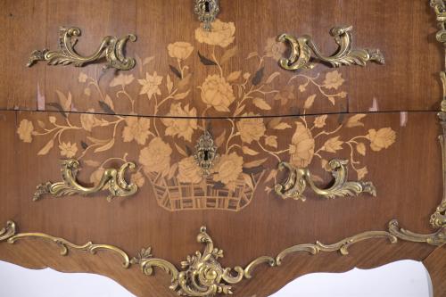 LOUIS XV STYLE CHEST OF DRAWERS, 20TH CENTURY.