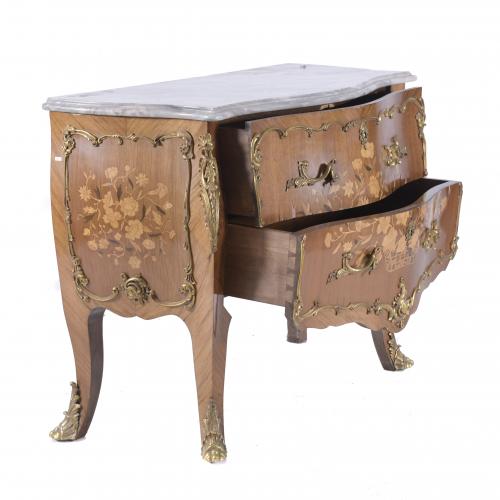 LOUIS XV STYLE CHEST OF DRAWERS, 20TH CENTURY.