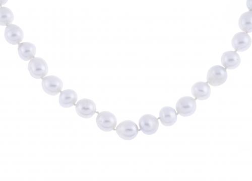 AUSTRALIAN PEARL NECKLACE.