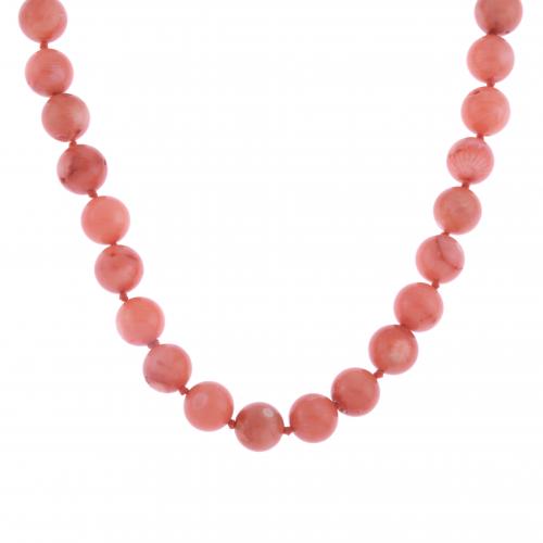 EXTRA LONG CORAL BEADS NECKLACE.