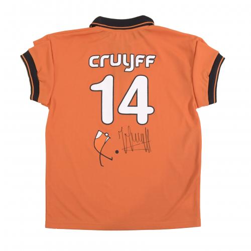 CAMISETA DE AGRADECIMIENTO DE LA FUNDACIÓN CRUYFF FIRMADA, 2005.