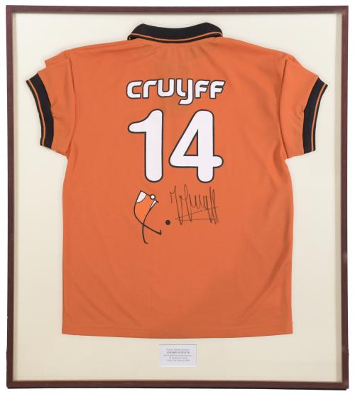 SIGNED T-SHIRT OF THANKS FROM THE CRUYFF FOUNDATION, 2005