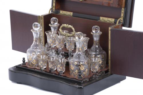 LIQUOR BOX, MID 20TH CENTURY.