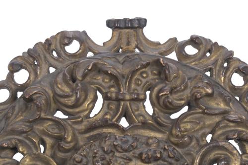 GILDED CARVING FRAME, MID 19TH CENTURY.