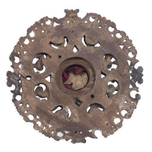 GILDED CARVING FRAME, MID 19TH CENTURY.