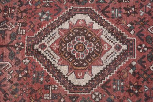 IRANIAN CARPET, MID 20TH CENTURY.
