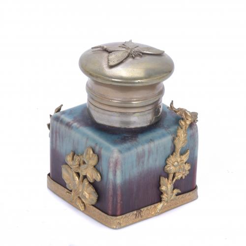 FRENCH ART NOUVEAU INKWELL, CIRCA 1900.