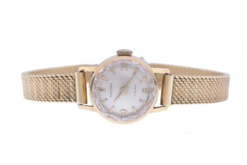 WOMEN&#39;S WRISTWATCH.