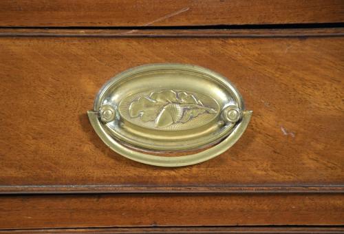 ENGLISH WRITING DESK, GEORGE IV STYLE. LATE 19TH CENTURY.