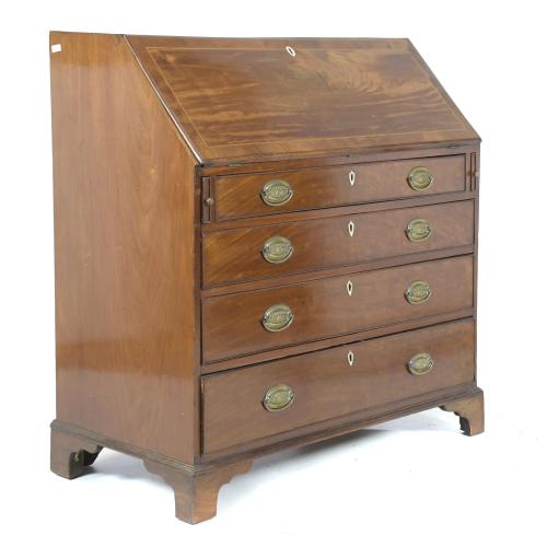 ENGLISH WRITING DESK, GEORGE IV STYLE. LATE 19TH CENTURY.