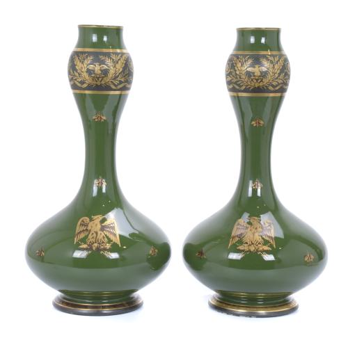 JAGET ET PINON. PAREJA DE GRANDES JARRONES DE ESTILO NAPOLEÓN III.