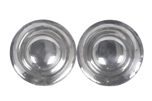 GEORG JENSEN (1866-1935). PAREJA DE CENTROS, CIRCA 1930.